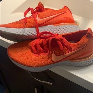 Nike epic react flyknit kids 6.5 fits women’s 8